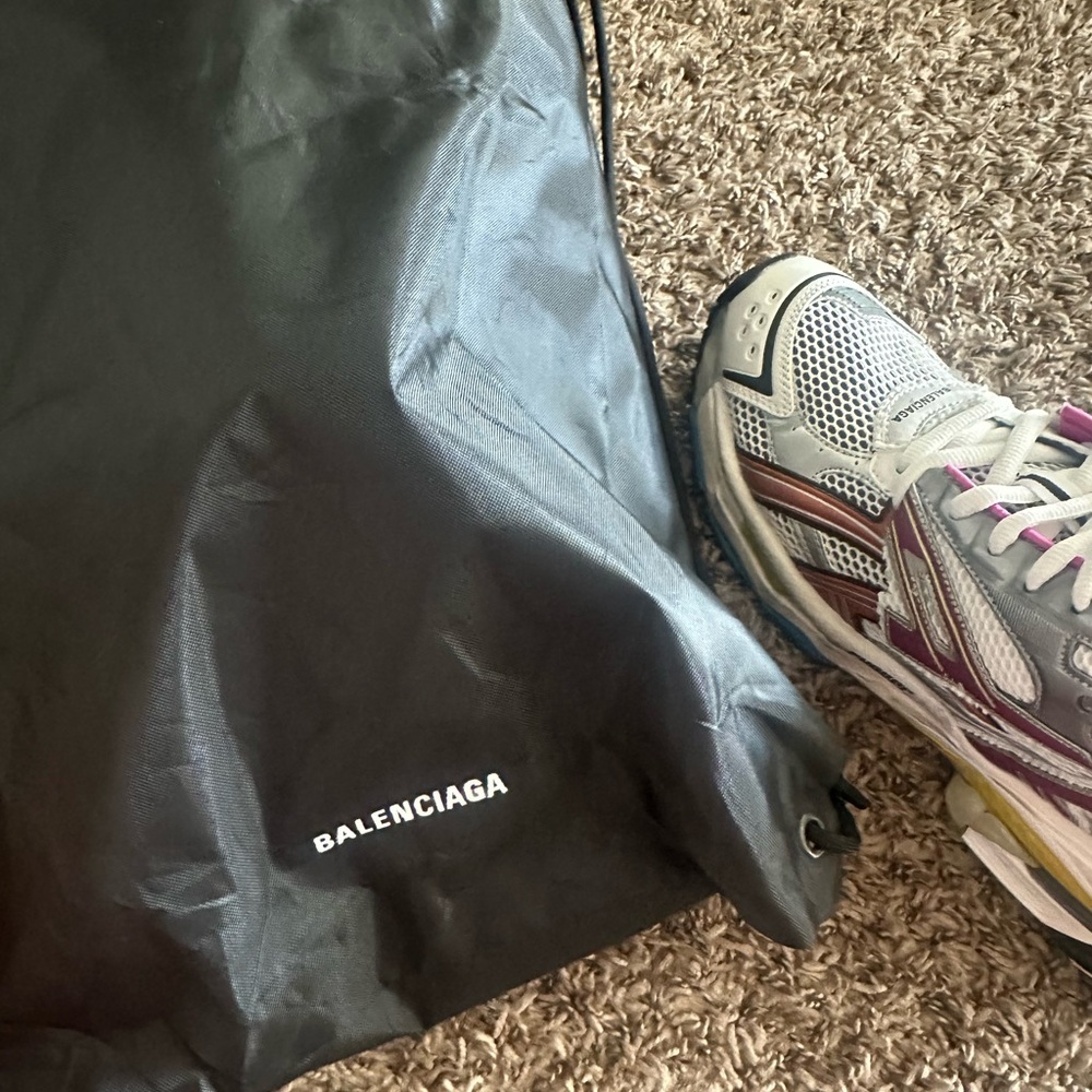 Men’s 11 Balenciaga Runner Sneakers (Multi Color) - Picture 3 of 9
